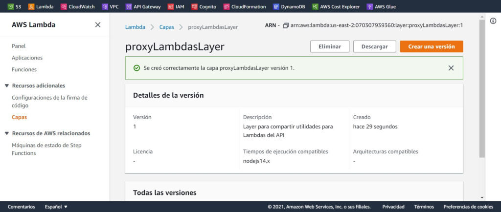 Captura de pantalla mostrando la creación exitosa de la Layer: proxyLambdasLayer.